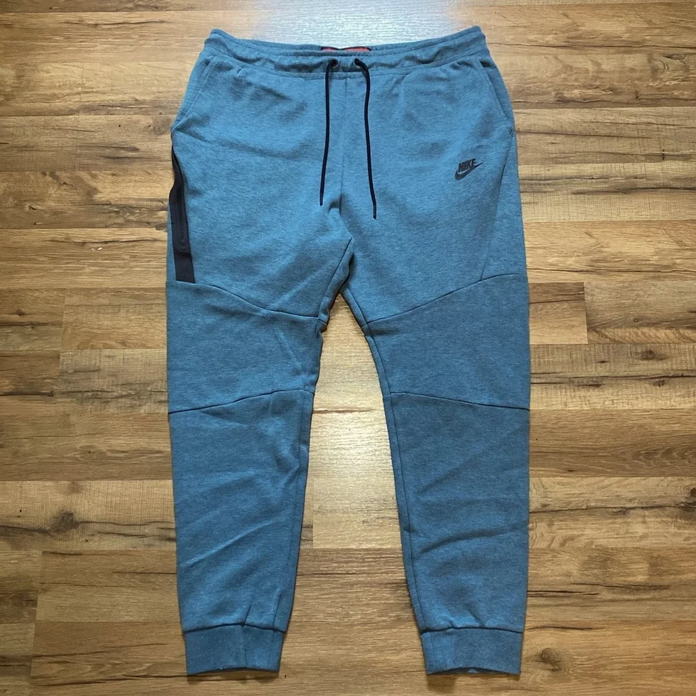 2013 Nike Tech Fleece Joggers